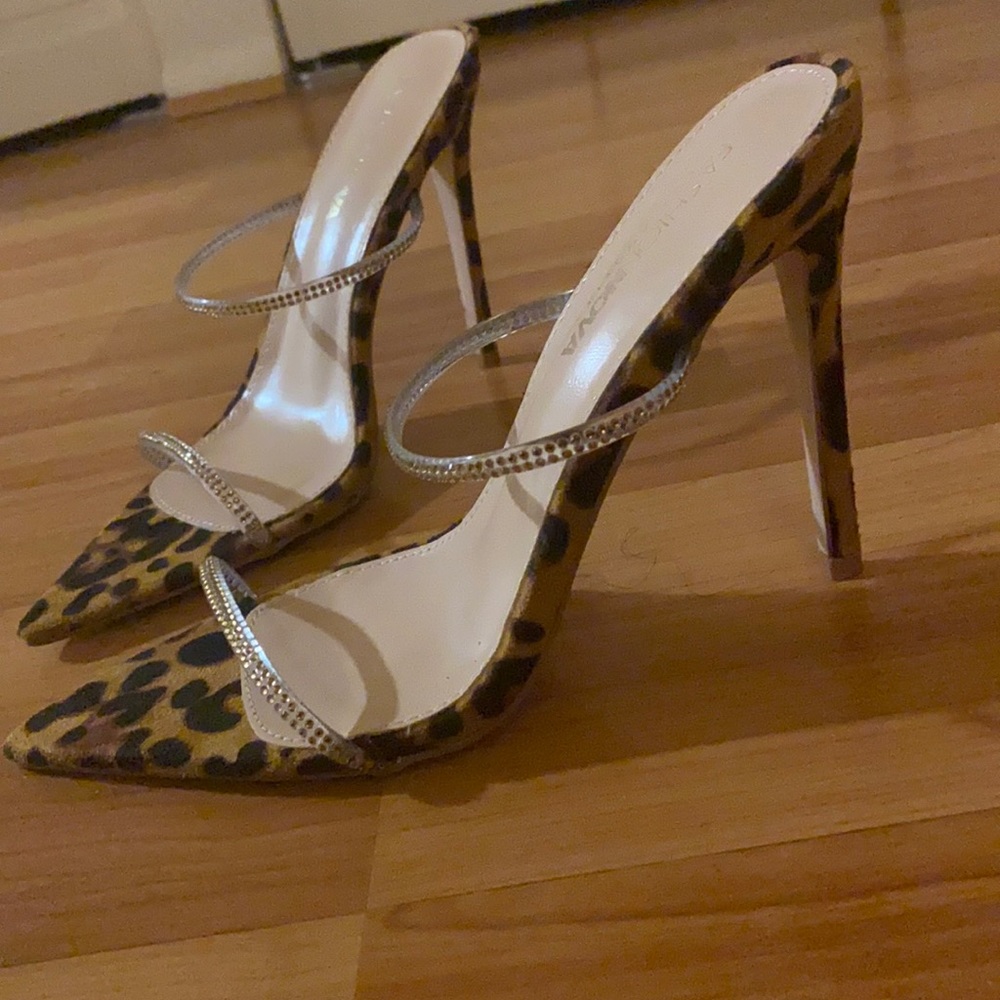 Heels Size 8